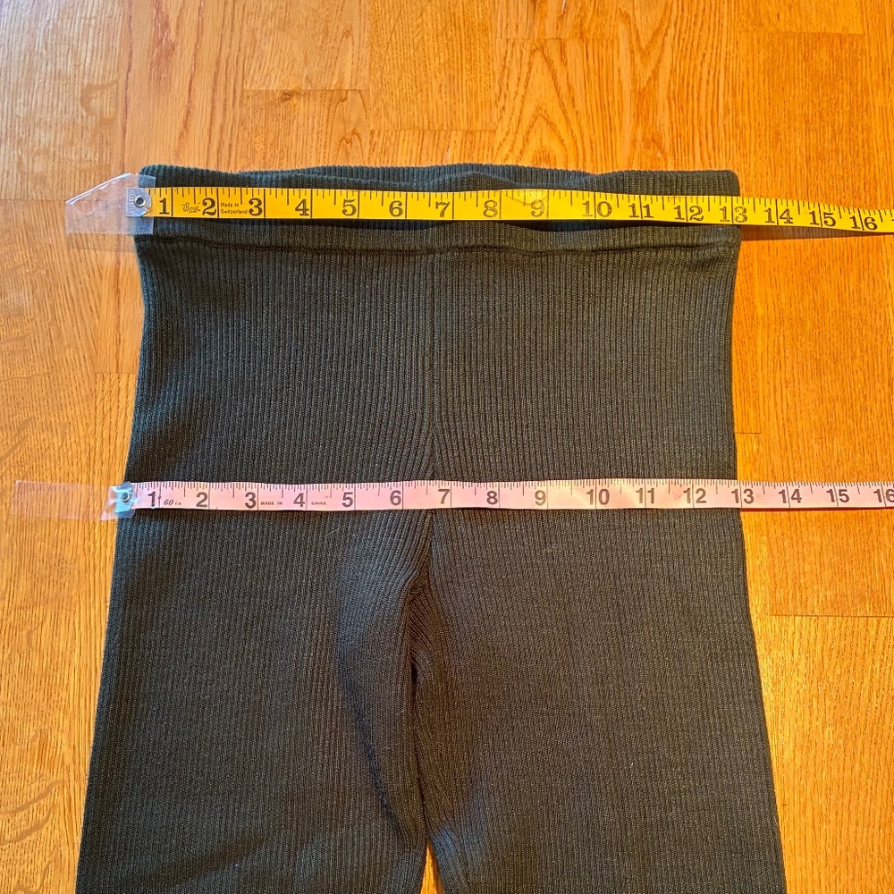 Forever 21 Ribbed Knit Flare Pants - Picture 4 of 7